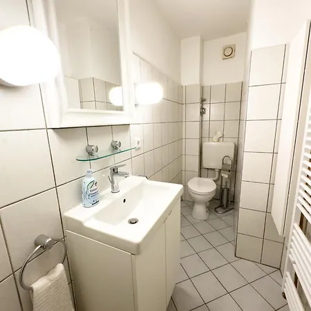 Schöne Für 4 Gäste An Der Eilenriede Mit Kostenlosen Parkplätzen *