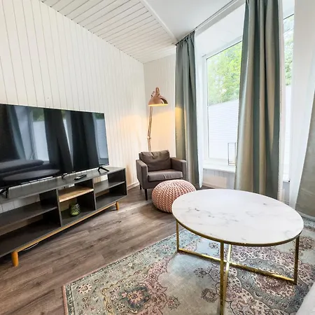 Schoene Fuer 4 Gaeste An Der Eilenriede Mit Kostenlosen Parkplaetzen Appartement